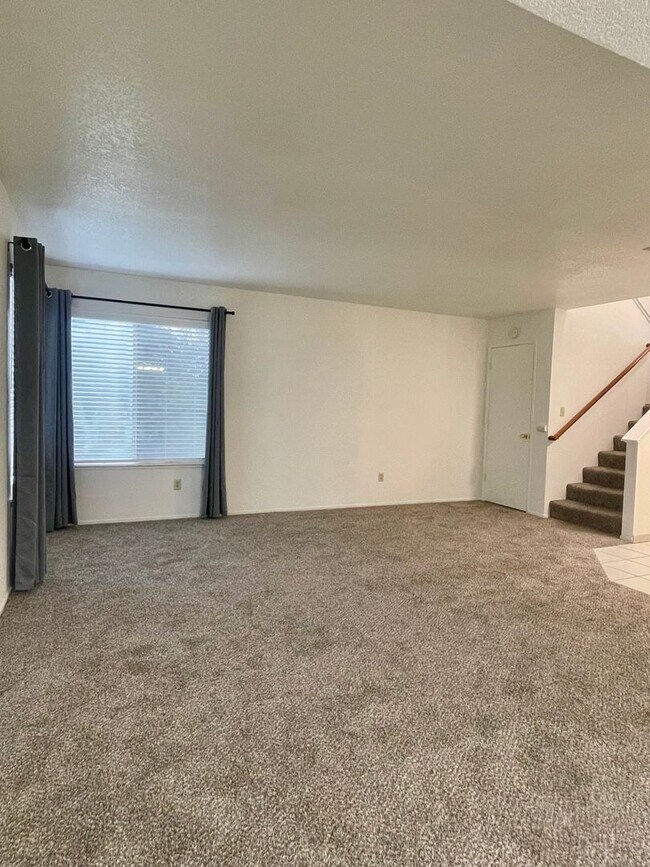 Building Photo - 5356 Vly Rdg Dr