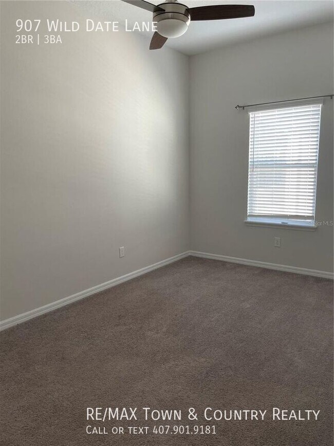 Building Photo - Griffin Park Townhome in Lake Mary