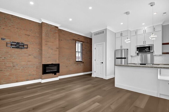 Building Photo - 88 W Frankfort St