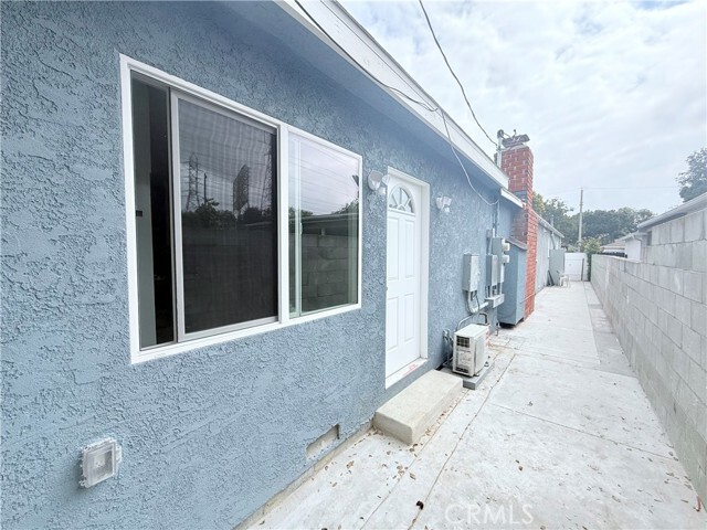 Building Photo - 17513 Glenburn Ave