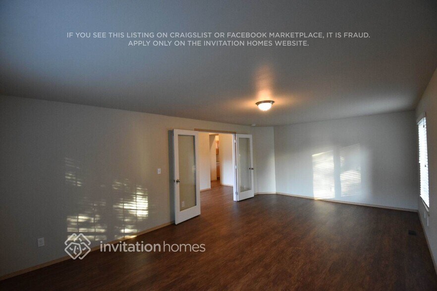 Building Photo - 24303 31st Ave Ct E