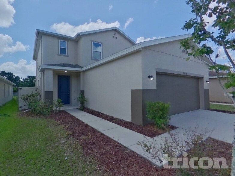 Building Photo - 10710 Southern Forest Dr