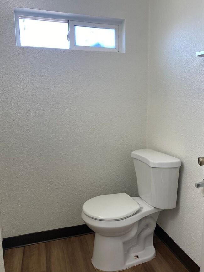 Building Photo - happyvalley5410