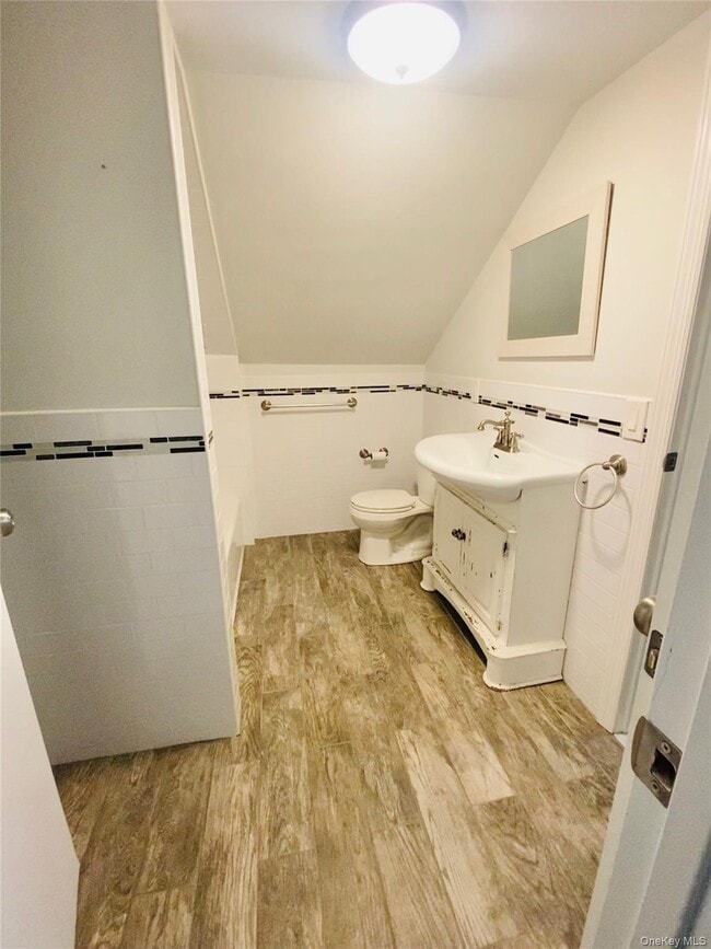 Building Photo - 69 Grand Ave