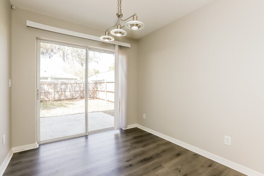 Building Photo - 2619 Golden Antler Ln