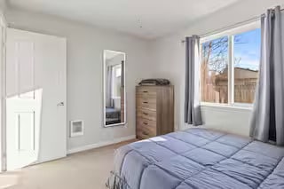 Building Photo - 763 18th St NE