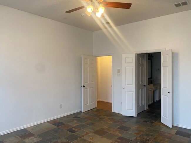 Building Photo - Charming Home in Coppell! LOCATION, LOCATION, LOCATION!