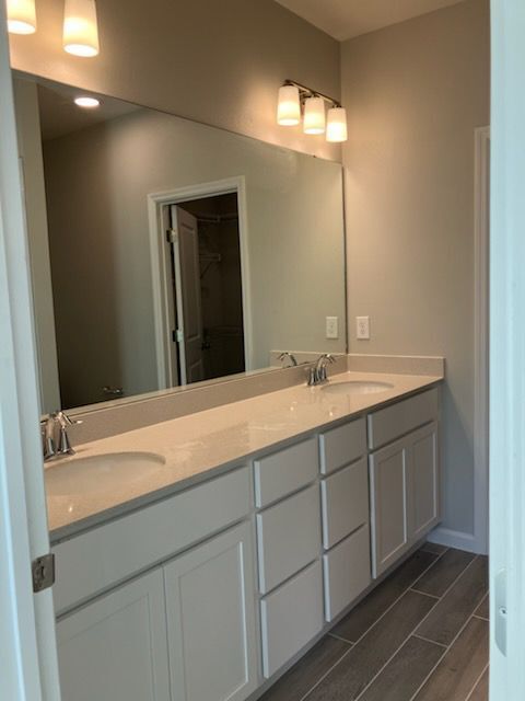 Building Photo - 15523BBS