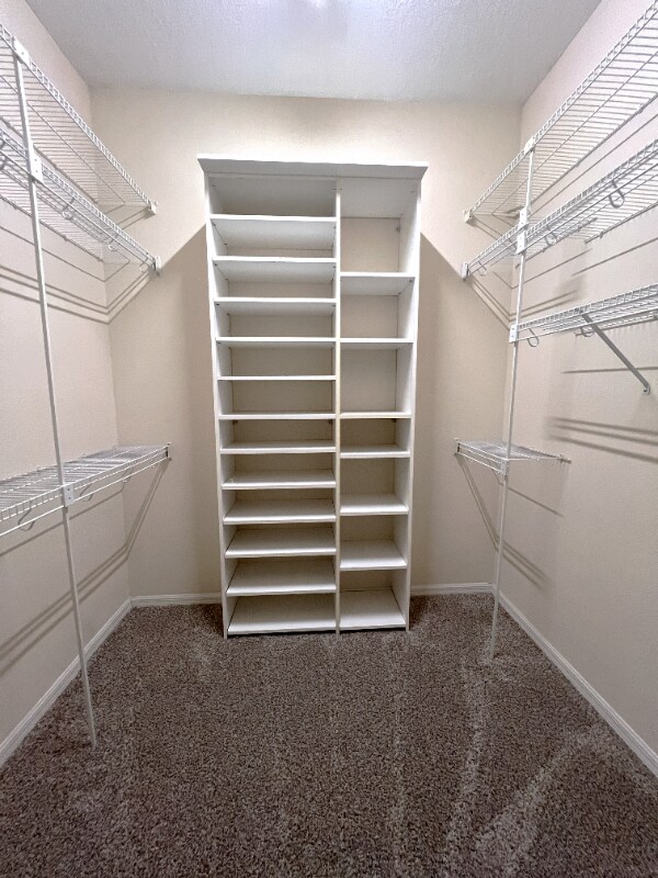 Building Photo - 708 Lakeworth Cir