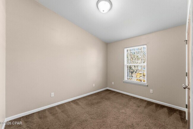 Building Photo - 3709 Tiki Dr