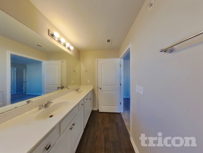 Building Photo - 149 Victory Cir