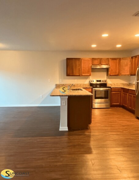 Building Photo - 8676 Kaye Ln