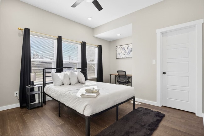 Building Photo - 518 Prospect St