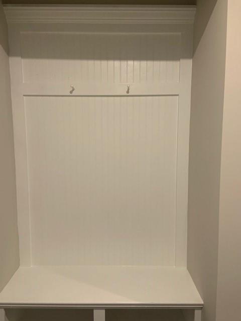 Building Photo - 3925 Redwood Dr