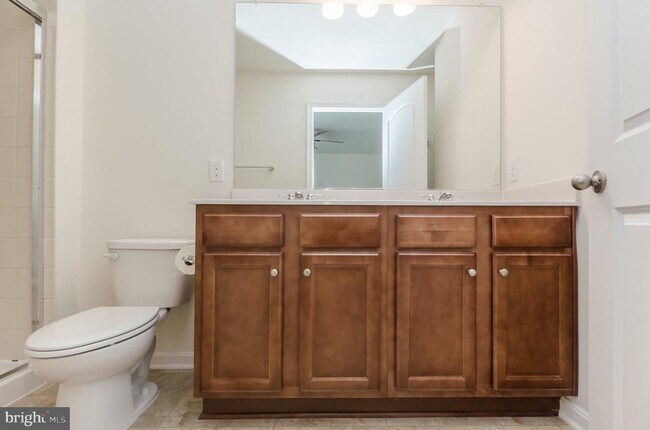 Building Photo - 172 Drexel Ct