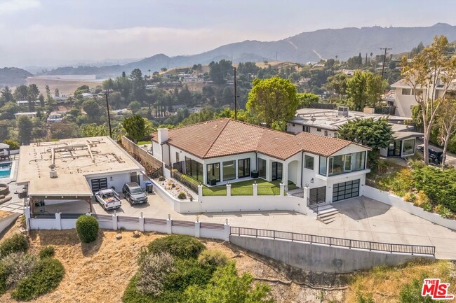 Building Photo - 4576 Martson Dr