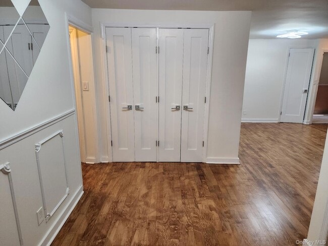 Building Photo - 61-45 98th St