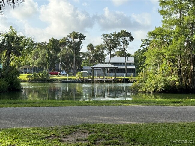 Building Photo - 5908 Riverside Dr