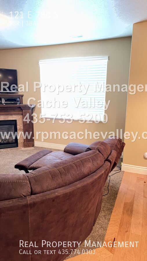 Building Photo - 121 E 780 S