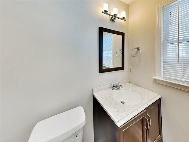 Building Photo - 65 Homeport Dr