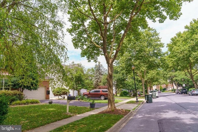 Building Photo - 1761 Wheyfield Dr