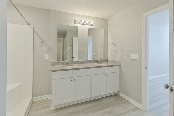 Building Photo - 4628 Malay Cir