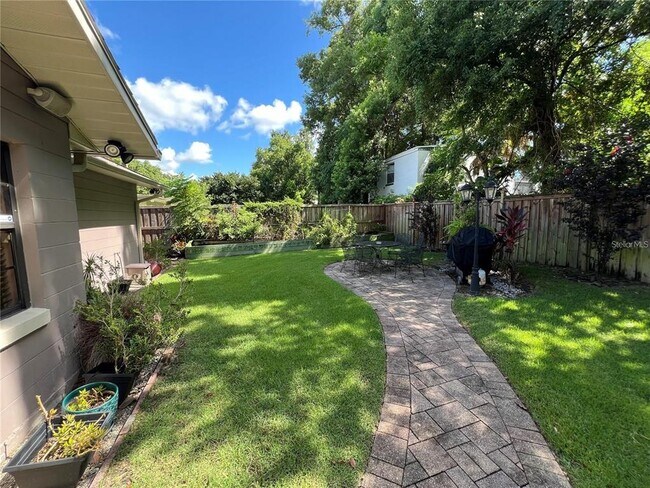 Building Photo - 540 Central Ave