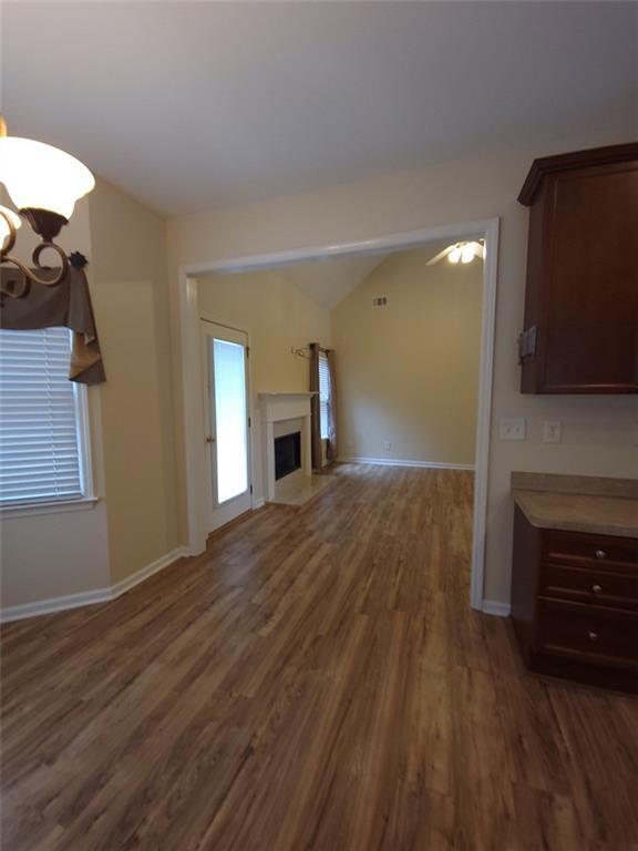Building Photo - 450 Evans Mill Dr