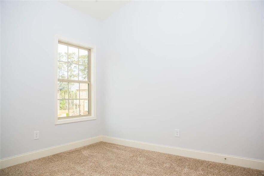 Building Photo - 1098 Willow Field Dr