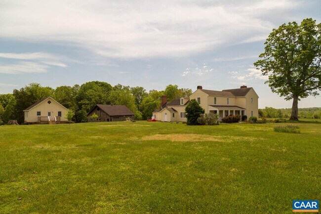 Building Photo - 1522 Oak Hill Ln