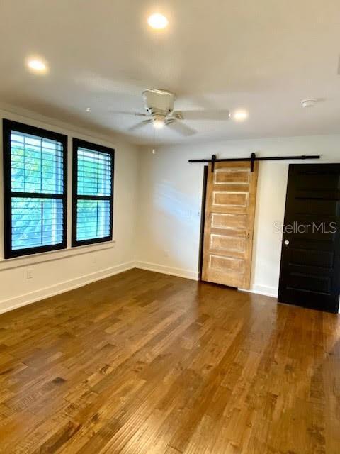 Building Photo - 3611 Bradenton Rd