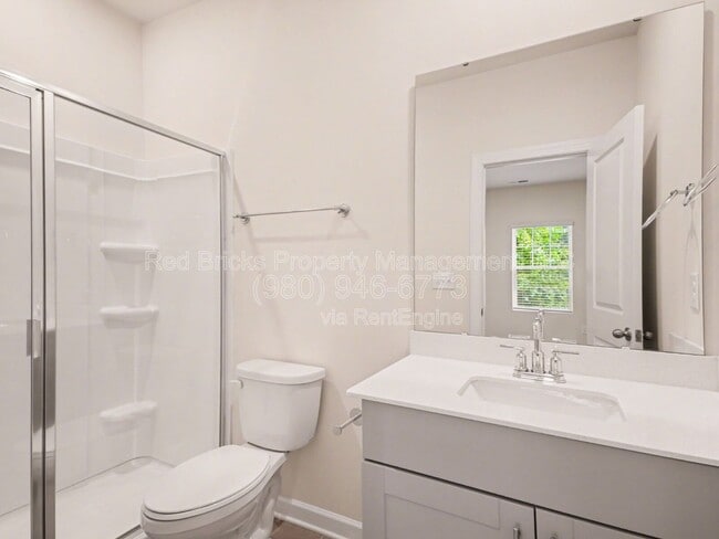 Building Photo - 4426 Millennium Ave