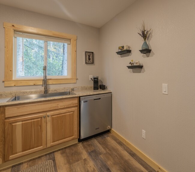 Building Photo - 37232 Open Gate Ct