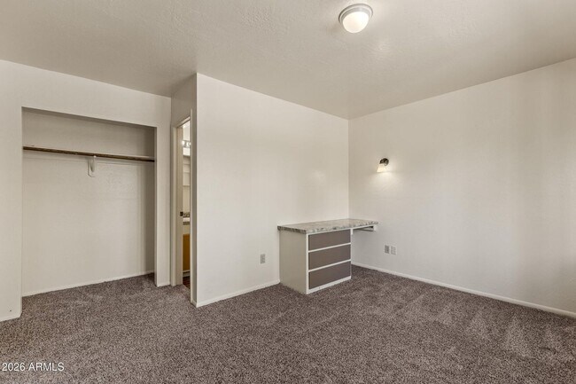 Building Photo - Beautifully Updated 4 Bedroom, 4 Bathroom Home – Every Bedroom Has Its Own Private Bathroom!
