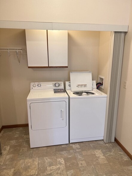 Building Photo - 1230 Trail Ridge Rd