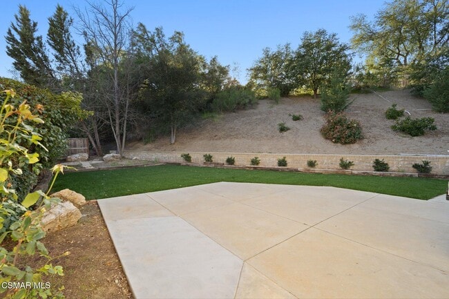 Building Photo - 26916 Lost Oak Ct