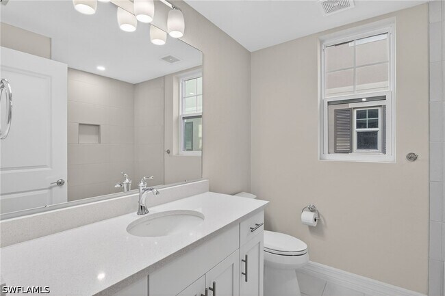 Building Photo - 286 Indies Dr E