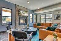 Building Photo - The Villas at Beardslee