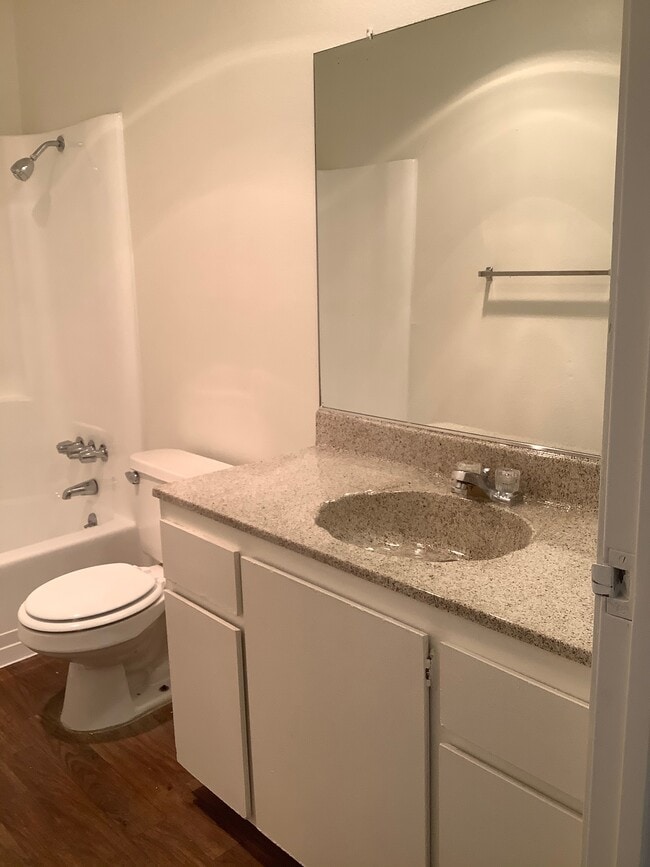 Building Photo - Jurupa Royal Apartments