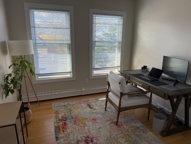 Building Photo - 65 Sherman St