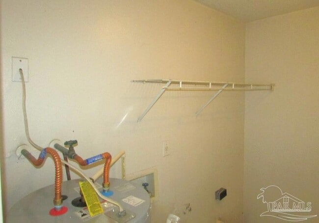 Building Photo - 7135 Pearson Rd