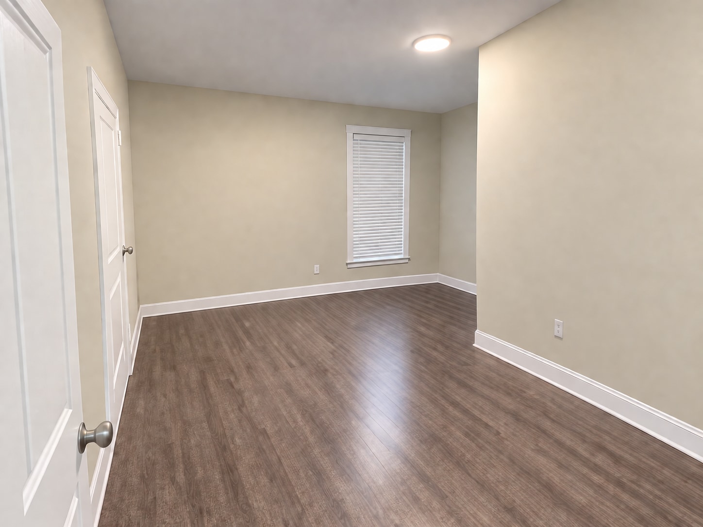 Bedroom 2 in 2nd floor - 22 1/2 Union Ave