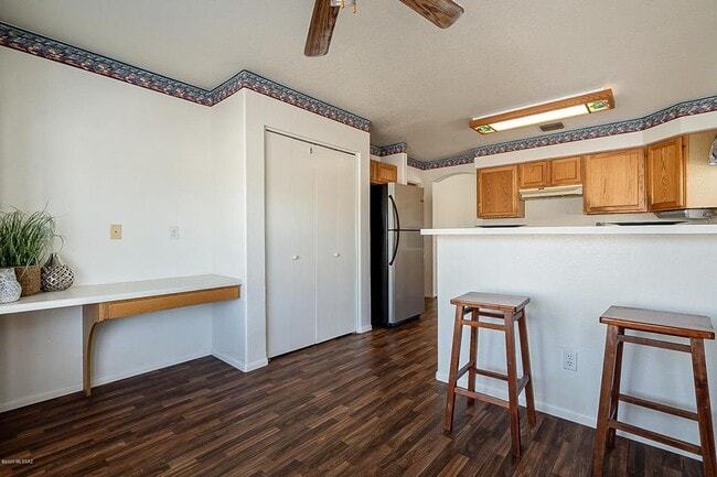 Building Photo - 9116 E Sugar Sumac St