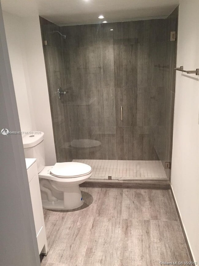 Building Photo - 4600 NW 79th Ave