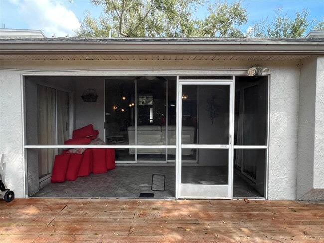 Building Photo - 3090 Pepperwood Ln W
