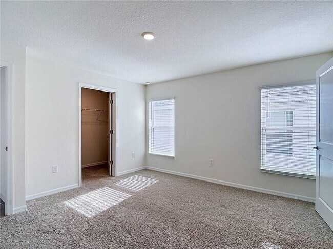 Building Photo - 31115 Silver Stage Dr