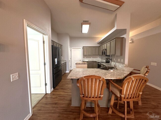 Building Photo - 8908 Abbington Dr