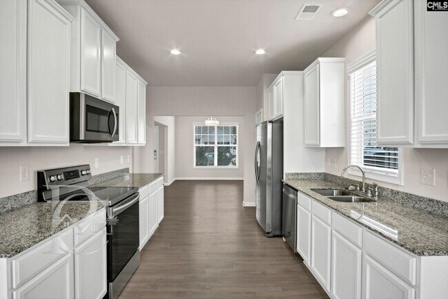 Building Photo - 807 Spring Cress Dr