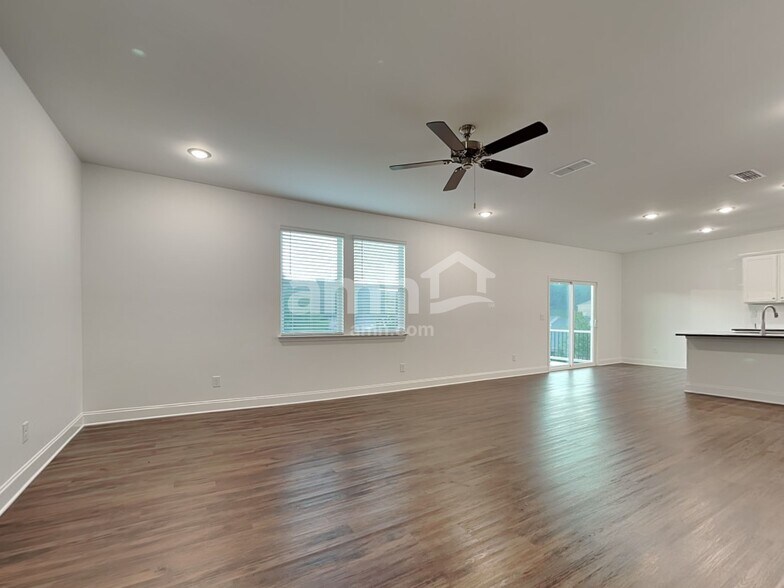Building Photo - 1664 Soapstone Rd