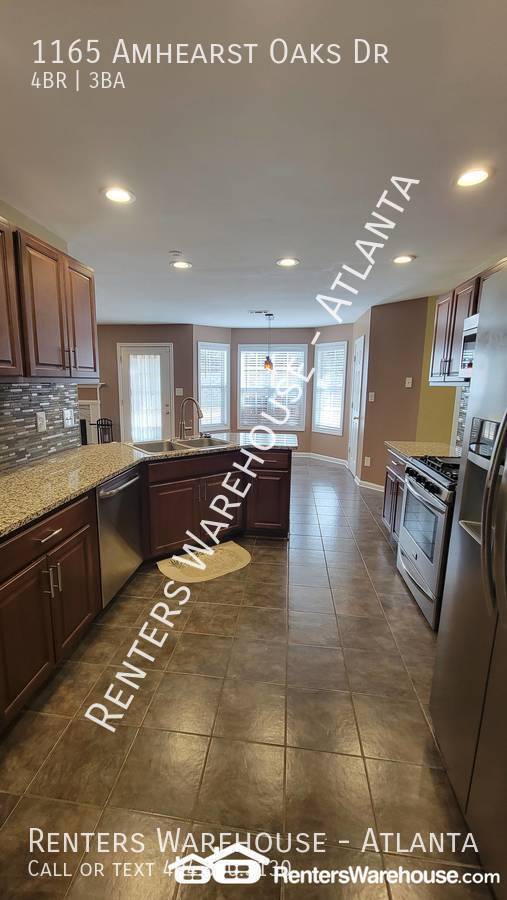 Building Photo - 1165 Amhearst Oaks Dr